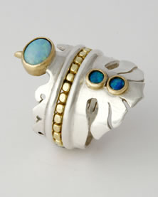Exotic Bird 'Stacking Ring' in silver and 18K gold with three Opals 